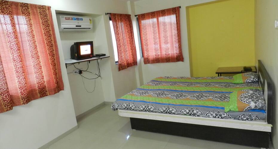 Hotel Sarthak, Pune 4